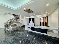 East Coast Hill (D16), Semi-Detached #559712601